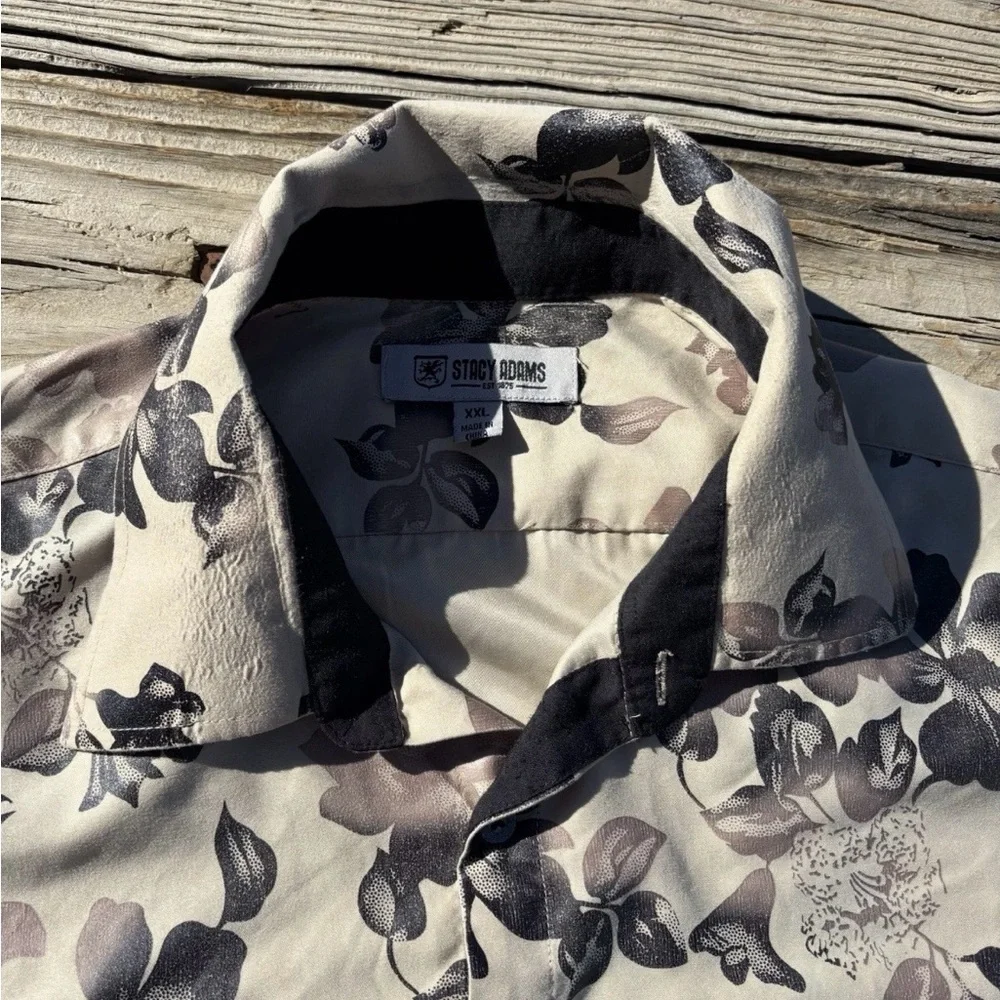 Stacy Adams Beige Floral Short Sleeve Button-Down Hawaiian Shirt - Picture 6 of 10